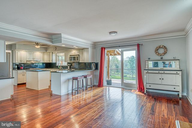 1530 HEATHER HILLS LN, Glen Mills, PA 19342