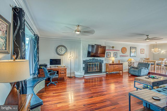 1530 HEATHER HILLS LN, Glen Mills, PA 19342