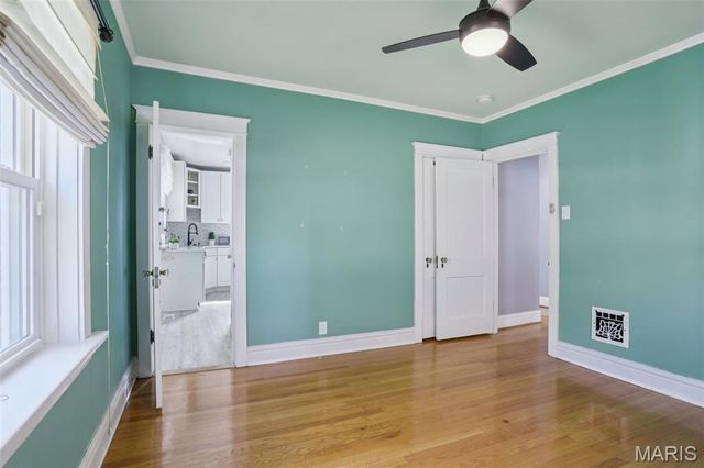 926 Country Club Drive, Pasadena Park, MO 63121