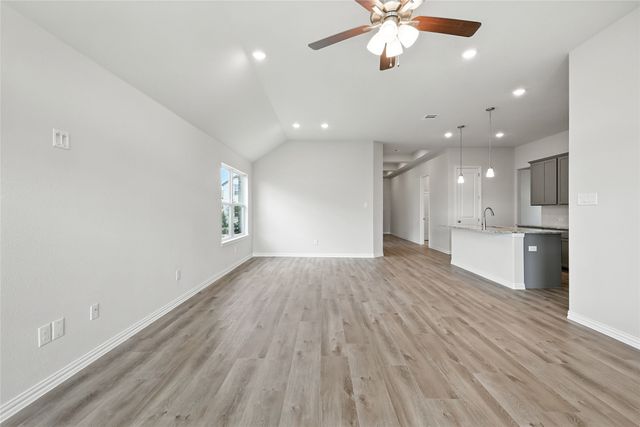 4928 Water Lily Lane, Fort Worth, TX 76036