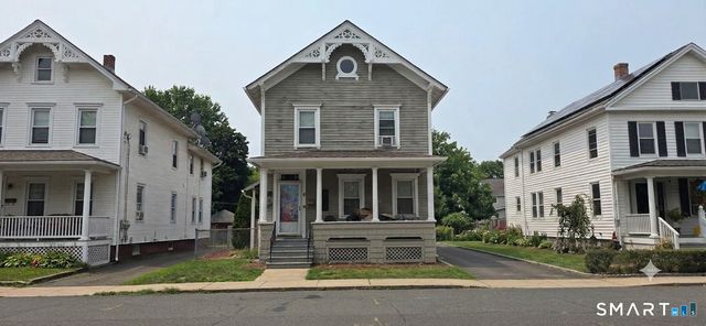 8 Chestnut Street, Windsor Locks, CT 06096