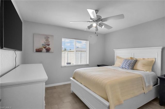 3142 22nd PL, Cape Coral, FL 33904