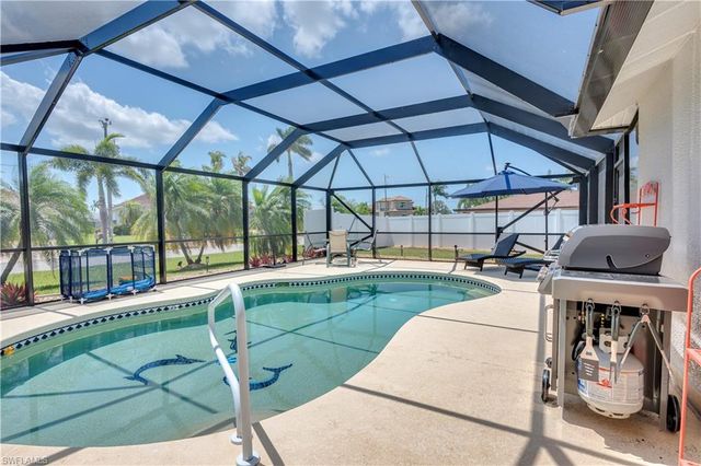 3142 22nd PL, Cape Coral, FL 33904