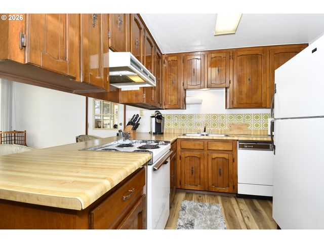 722 Ne 197TH Ave, Portland, OR 97230