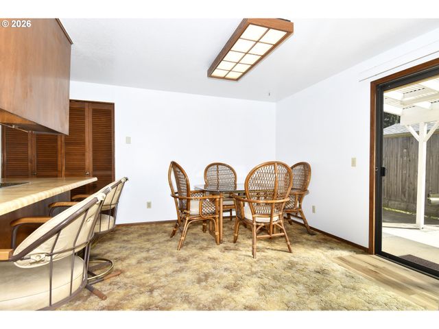 722 Ne 197TH Ave, Portland, OR 97230