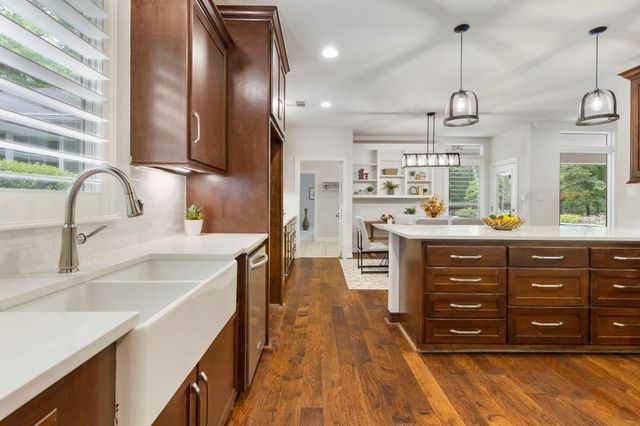 11125 Sunset Avenue, Magnolia, TX 77354