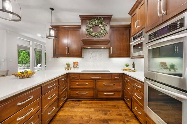 11125 Sunset Avenue, Magnolia, TX 77354