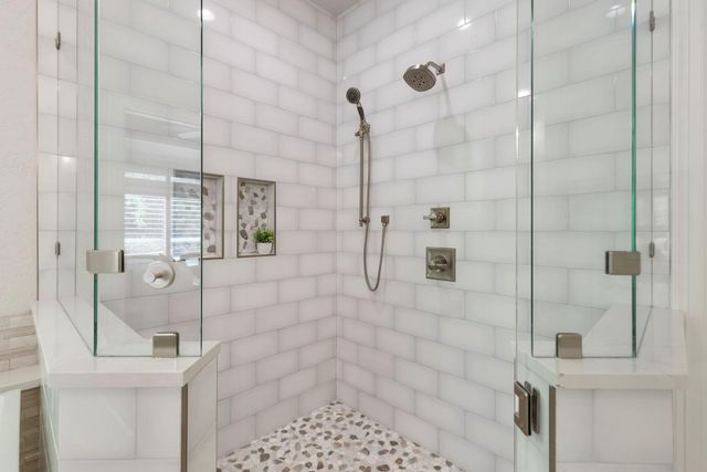 11125 Sunset Avenue, Magnolia, TX 77354