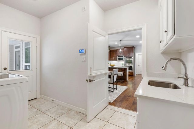 11125 Sunset Avenue, Magnolia, TX 77354