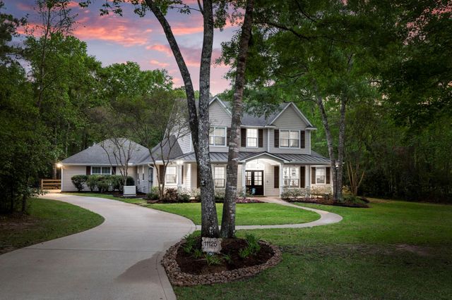 11125 Sunset Avenue, Magnolia, TX 77354