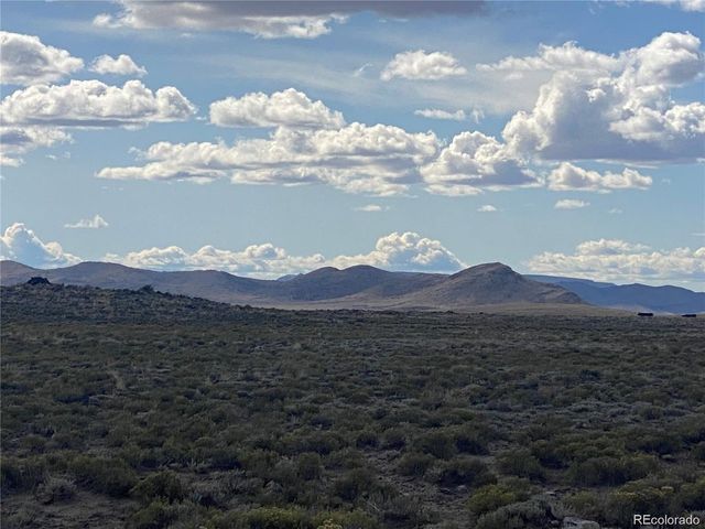 11 9th St., Blanca, CO 81123