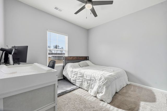 1010 Log Cabin Rd., Loris, SC 29569