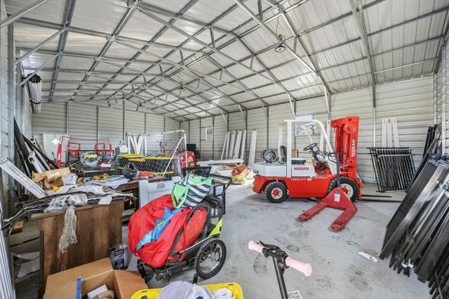 1010 Log Cabin Rd., Loris, SC 29569