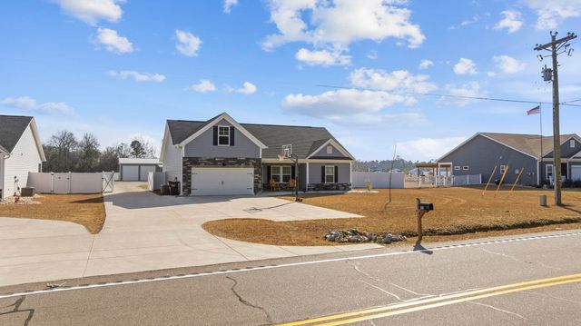 1010 Log Cabin Rd., Loris, SC 29569