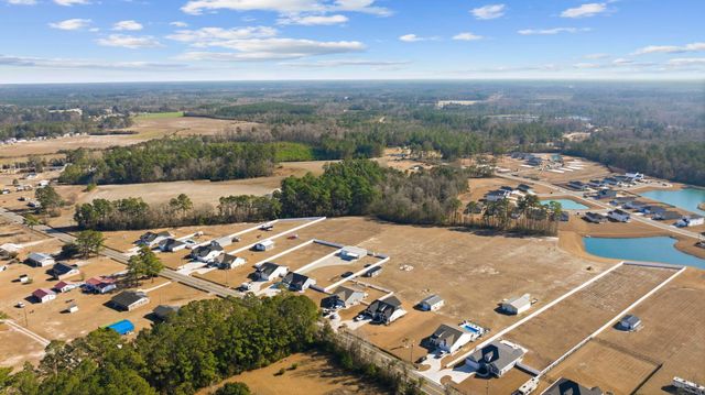 1010 Log Cabin Rd., Loris, SC 29569