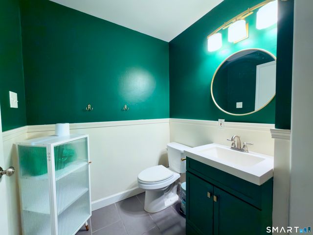 64 Oxbow Drive C2, Glastonbury, CT 06033