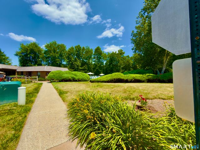 64 Oxbow Drive C2, Glastonbury, CT 06033