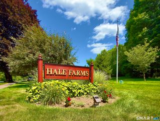 64 Oxbow Drive C2, Glastonbury, CT 06033