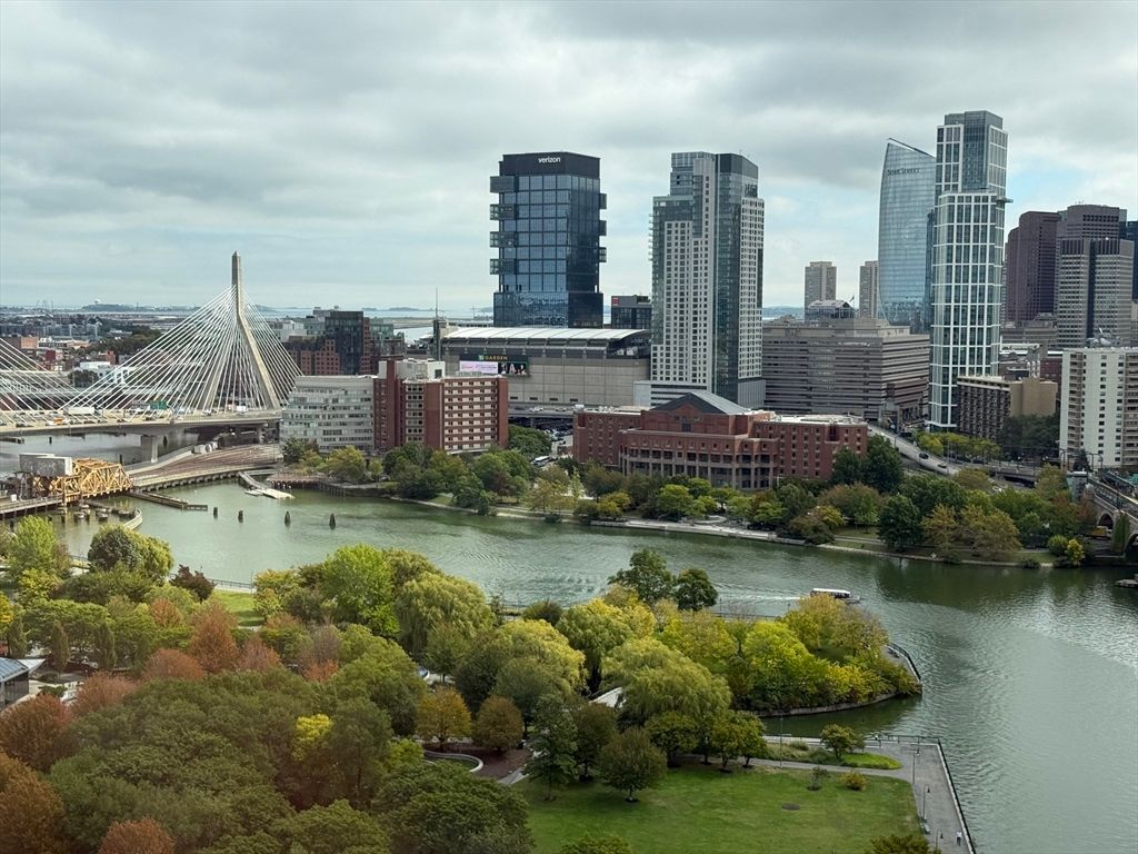 8 Museum Way 2406, Cambridge, MA 02141