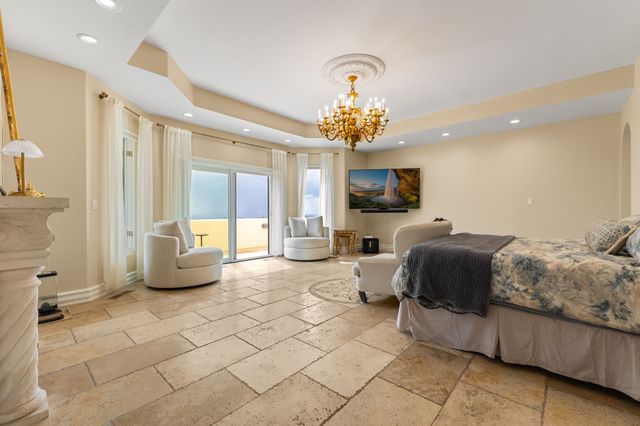 2 Sandia Heights, Albuquerque, NM 87122