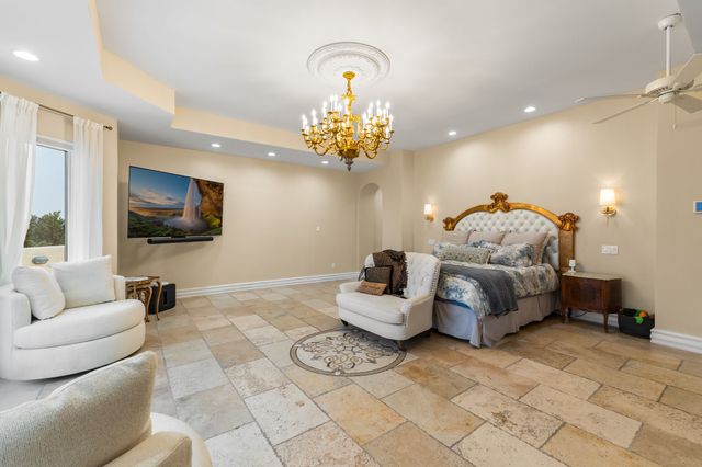 2 Sandia Heights, Albuquerque, NM 87122
