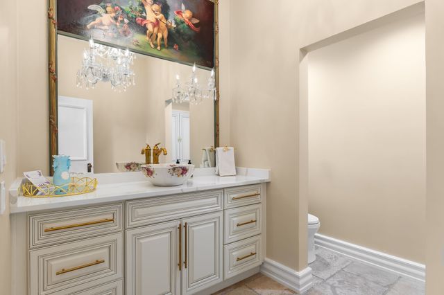2 Sandia Heights, Albuquerque, NM 87122