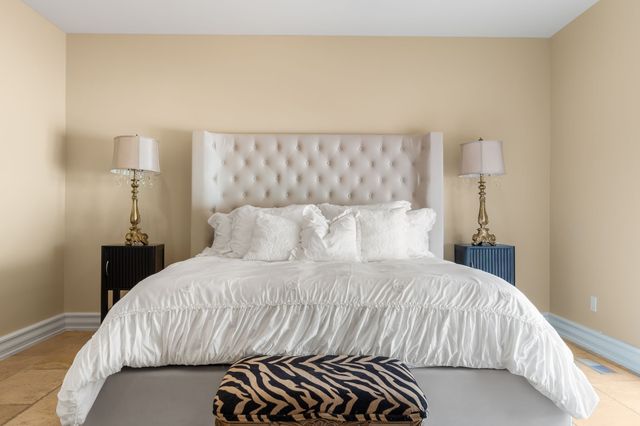 2 Sandia Heights, Albuquerque, NM 87122
