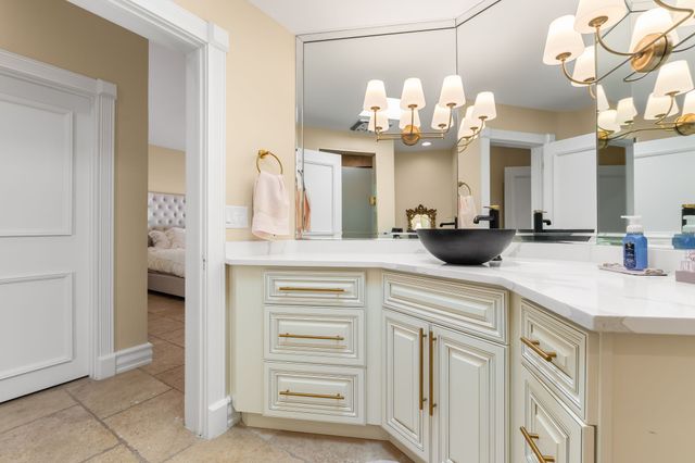 2 Sandia Heights, Albuquerque, NM 87122