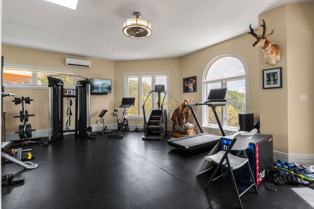 2 Sandia Heights, Albuquerque, NM 87122