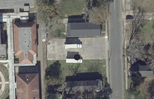 558 Eddie Robinson Sr Drive, Baton Rouge, LA 70802