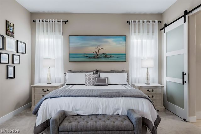 80 Tatahatso Point Street, Henderson, NV 89011