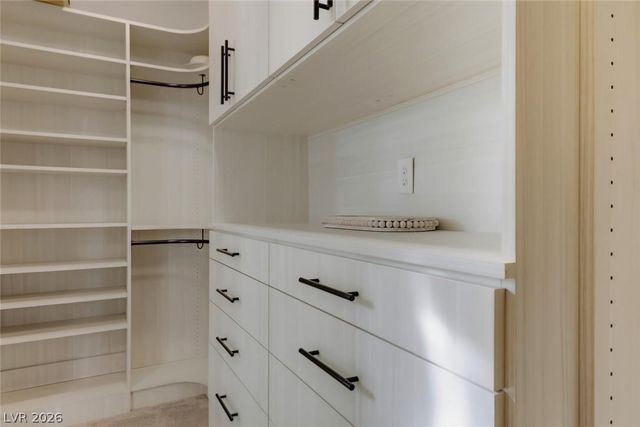 80 Tatahatso Point Street, Henderson, NV 89011