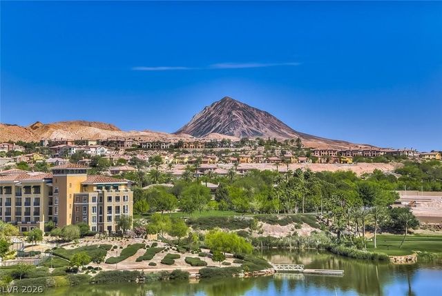 80 Tatahatso Point Street, Henderson, NV 89011