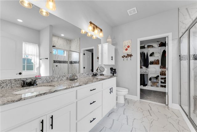 5605 Sapphire Drive, Springdale, AR 72764