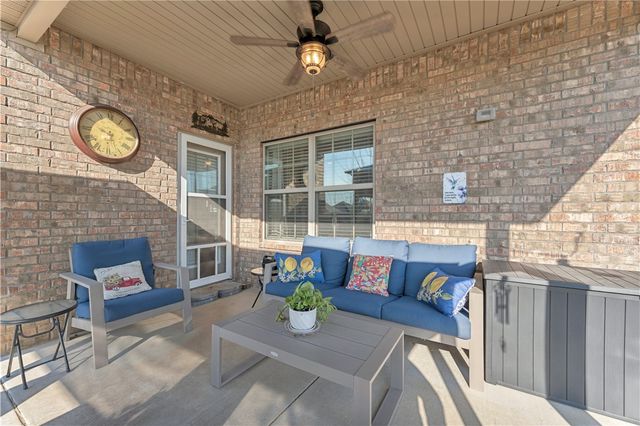 5605 Sapphire Drive, Springdale, AR 72764