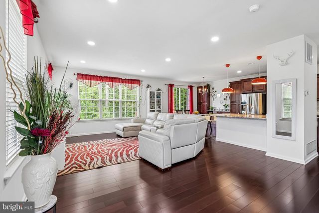 406 ELLSWORTH WAY, Monmouth Junction, NJ 08852