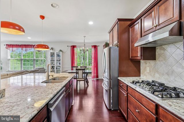 406 ELLSWORTH WAY, Monmouth Junction, NJ 08852