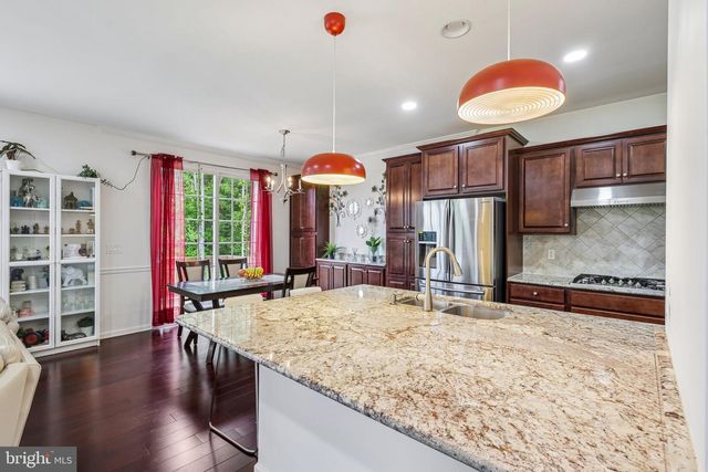 406 ELLSWORTH WAY, Monmouth Junction, NJ 08852
