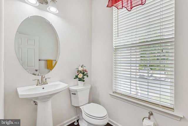 406 ELLSWORTH WAY, Monmouth Junction, NJ 08852