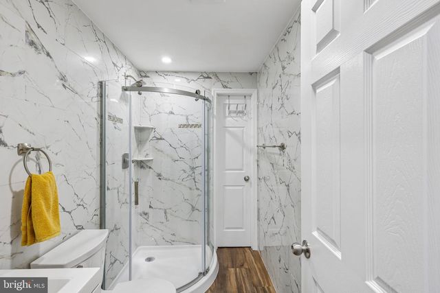 406 ELLSWORTH WAY, Monmouth Junction, NJ 08852