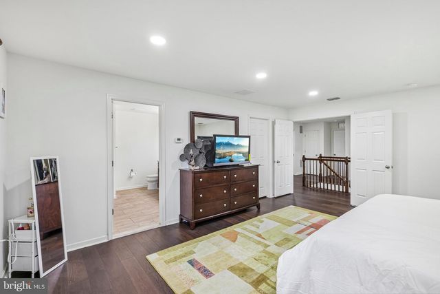 406 ELLSWORTH WAY, Monmouth Junction, NJ 08852