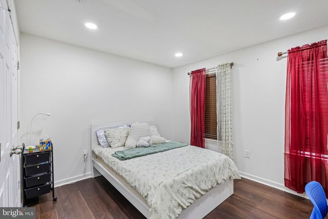 406 ELLSWORTH WAY, Monmouth Junction, NJ 08852