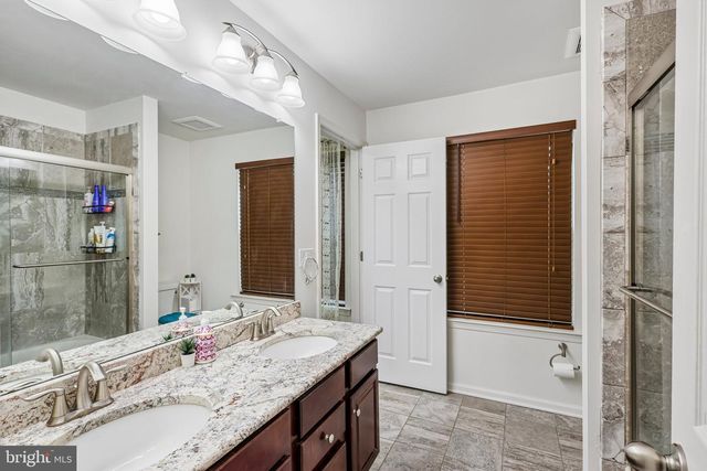 406 ELLSWORTH WAY, Monmouth Junction, NJ 08852
