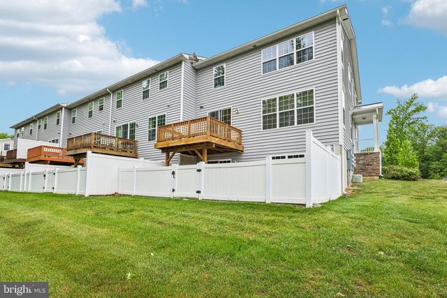 406 ELLSWORTH WAY, Monmouth Junction, NJ 08852