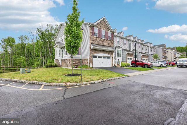406 ELLSWORTH WAY, Monmouth Junction, NJ 08852