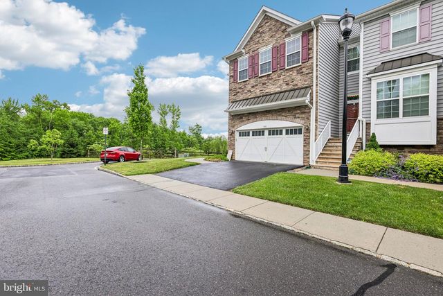 406 ELLSWORTH WAY, Monmouth Junction, NJ 08852