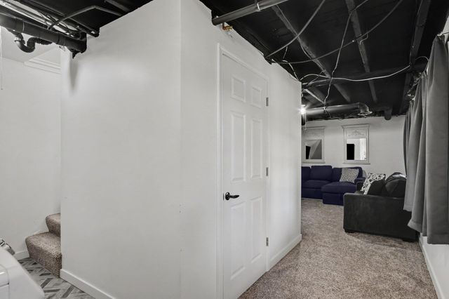 8670 Sparta Avenue NW, Sparta, MI 49345