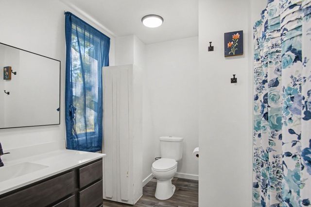 8670 Sparta Avenue NW, Sparta, MI 49345