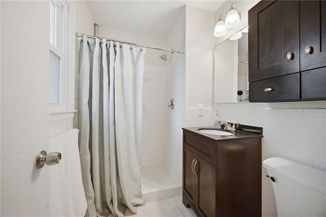 6101 W 76th Street, Prairie Village, KS 66208