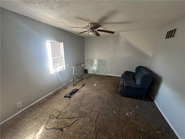 507 Henrie Avenue, Excelsior Springs, MO 64024